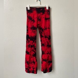 high waisted, yoga pants